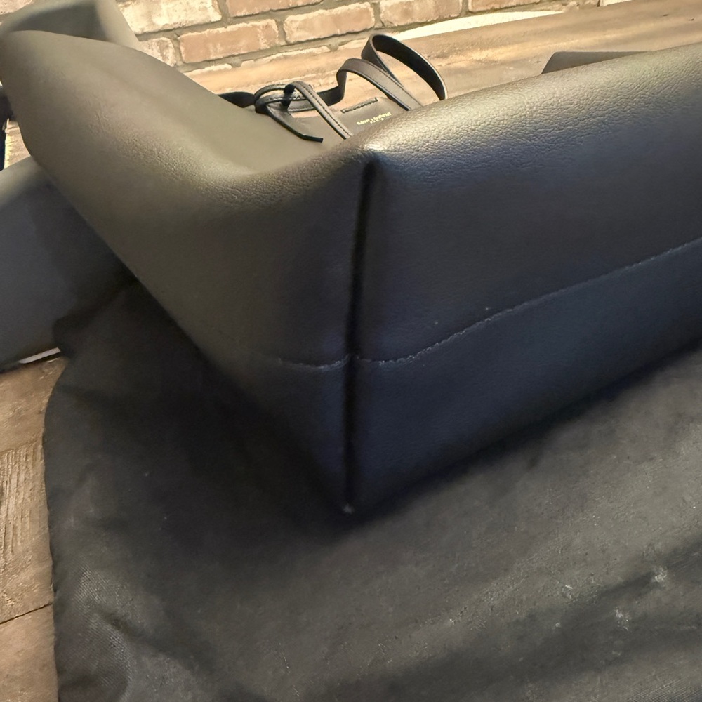 Saint Laurent YSL Black Tote Bag - Picture 2 of 7